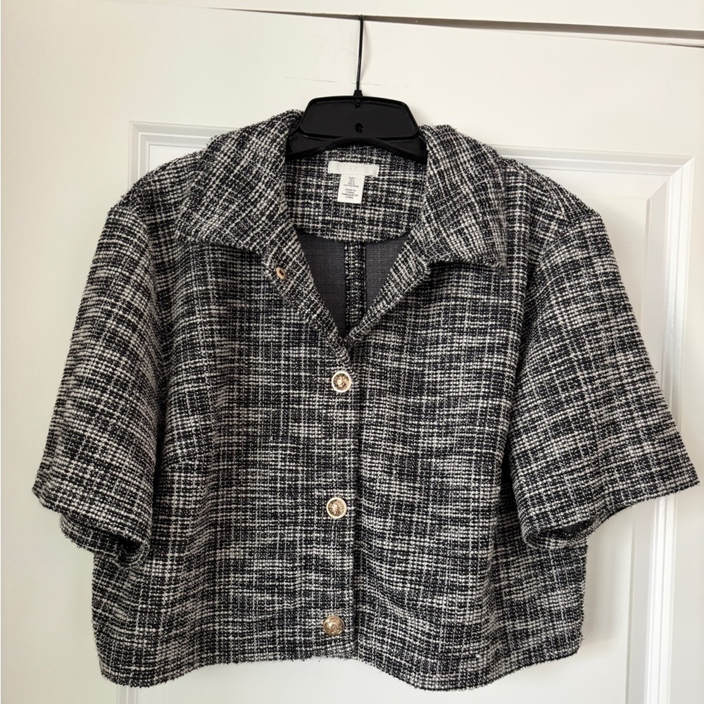 Cropped Tweed Button-Front Jacket - Black & White